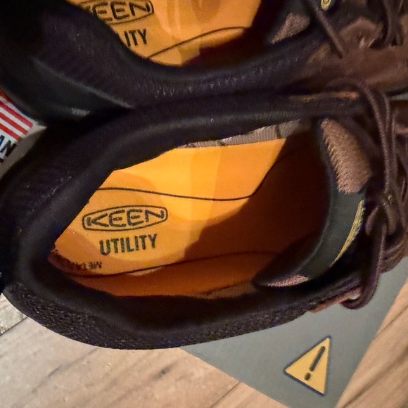KEEN Men's Dark Brown Work Boots Utility Footwear NEW in‎ Box Size 10.5EE - Picture 6 of 14